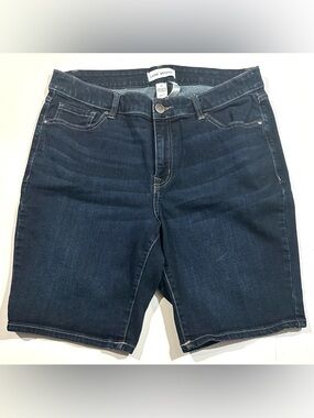 Lane Bryant Bermuda Denim Shorts Plus Size 16 Blue Button Pockets Casual